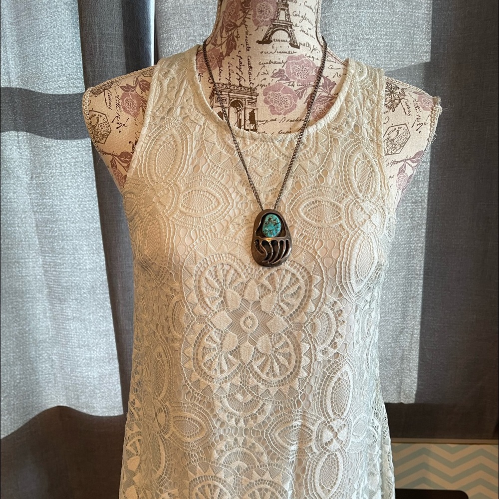 Lace , beautiful , size medium